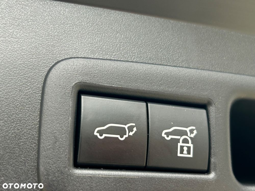 Lexus UX 250h F Sport 2WD - 15