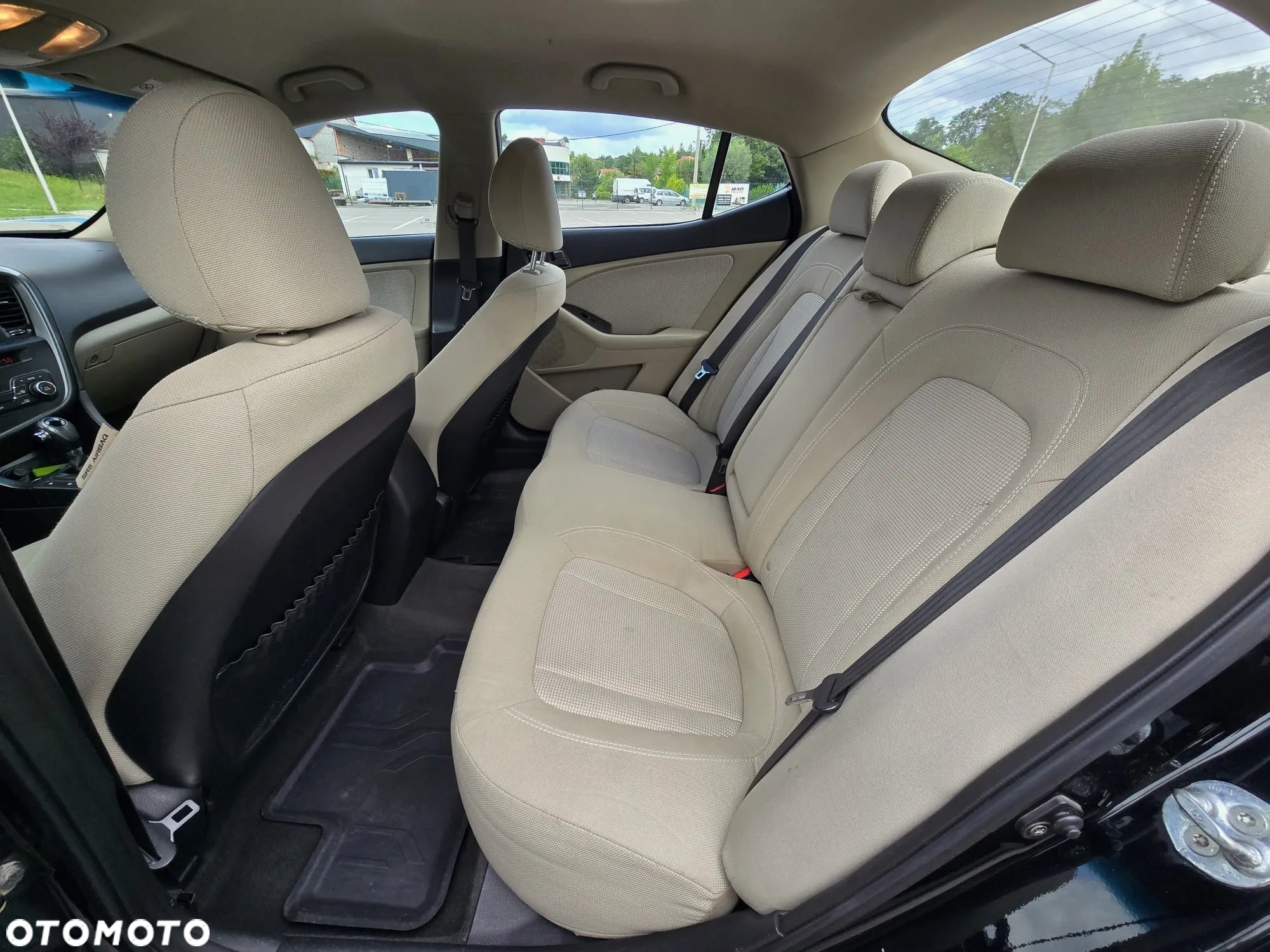 Kia Optima - 11