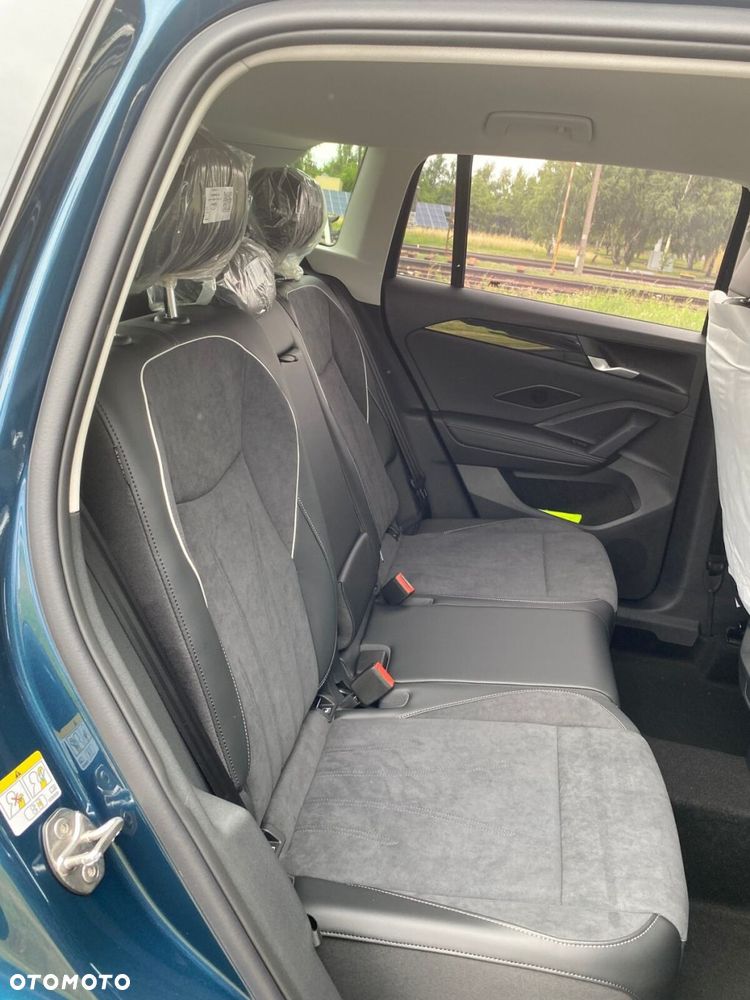 Volkswagen Tiguan - 10