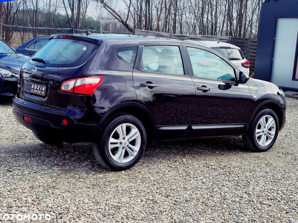 Nissan Qashqai - 11