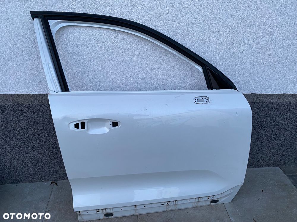 DRZWI PRZEDNIE PRAWE VOLVO XC 40 II