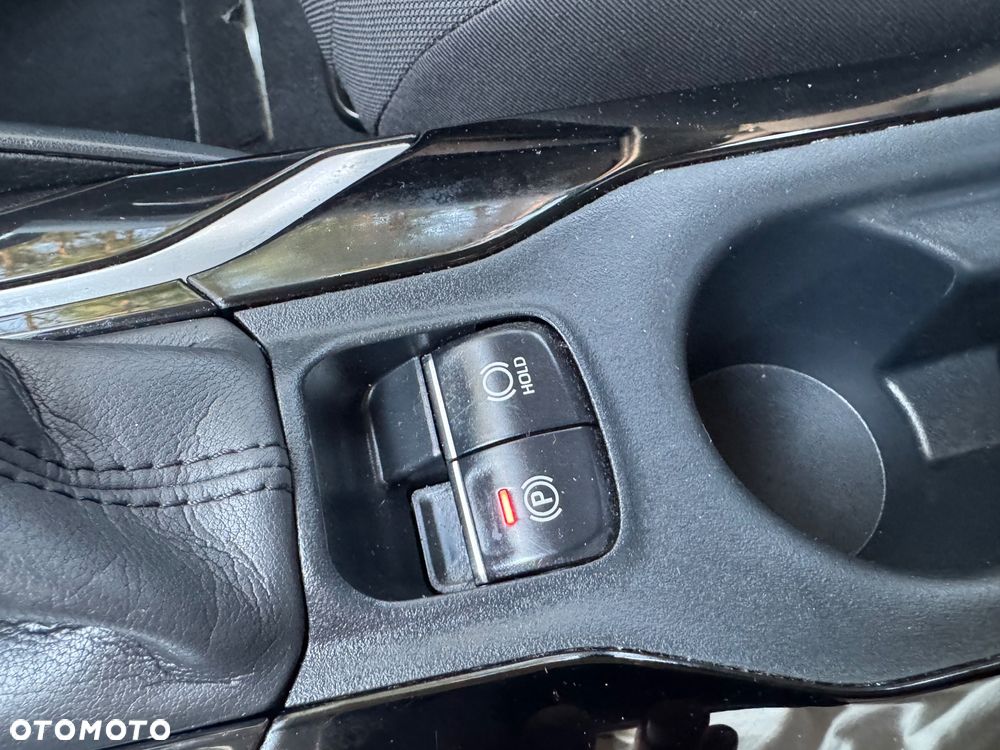 Toyota Corolla 1.8 Hybrid Comfort - 13