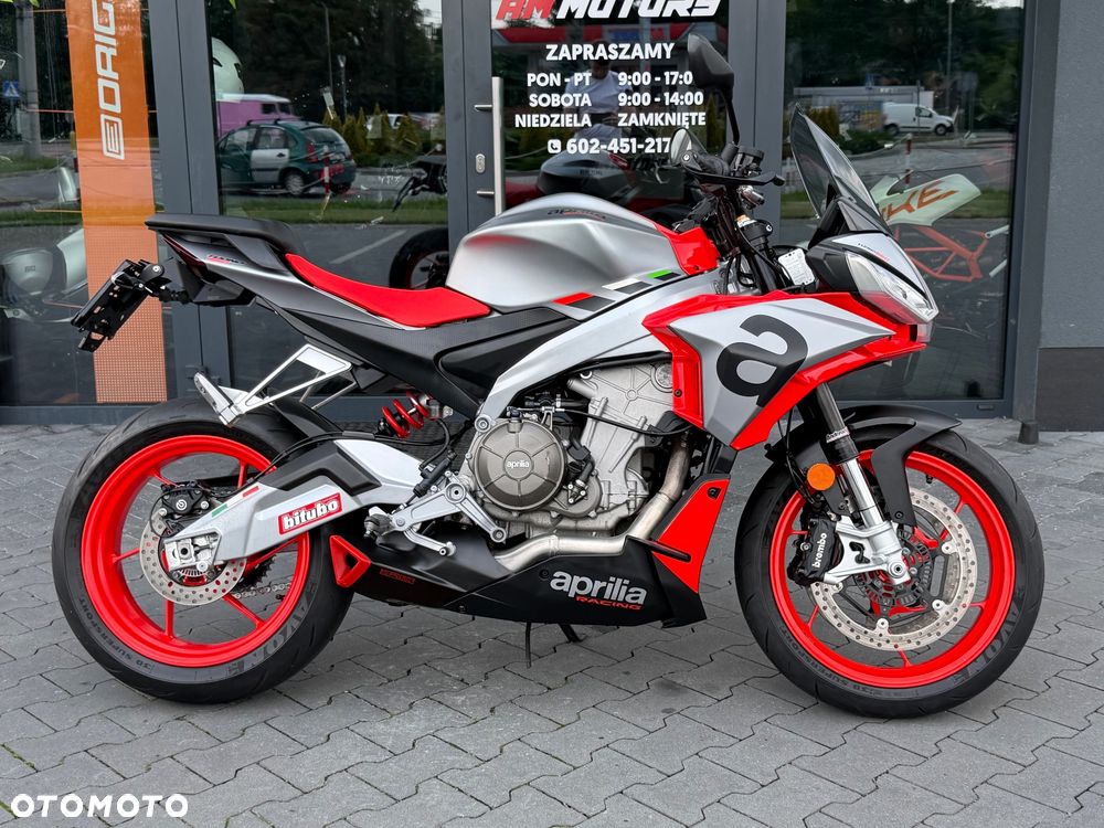 Aprilia Tuono - 4