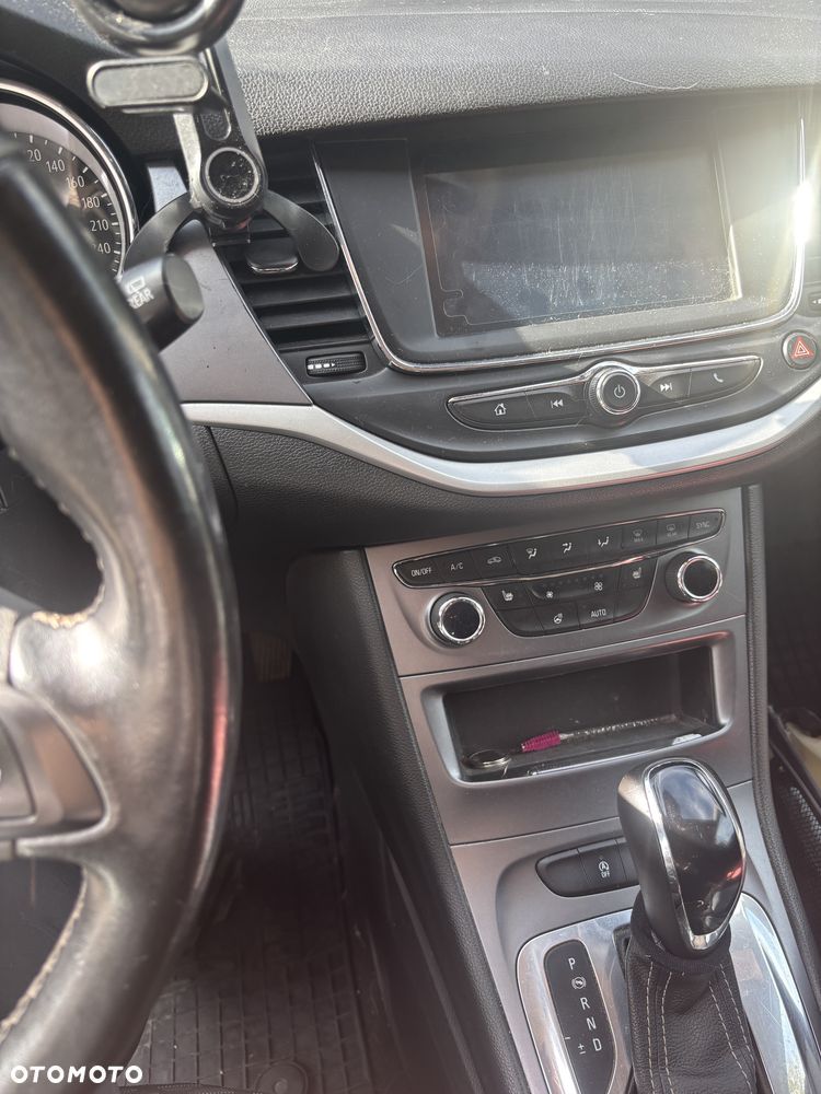 Opel Astra - 4