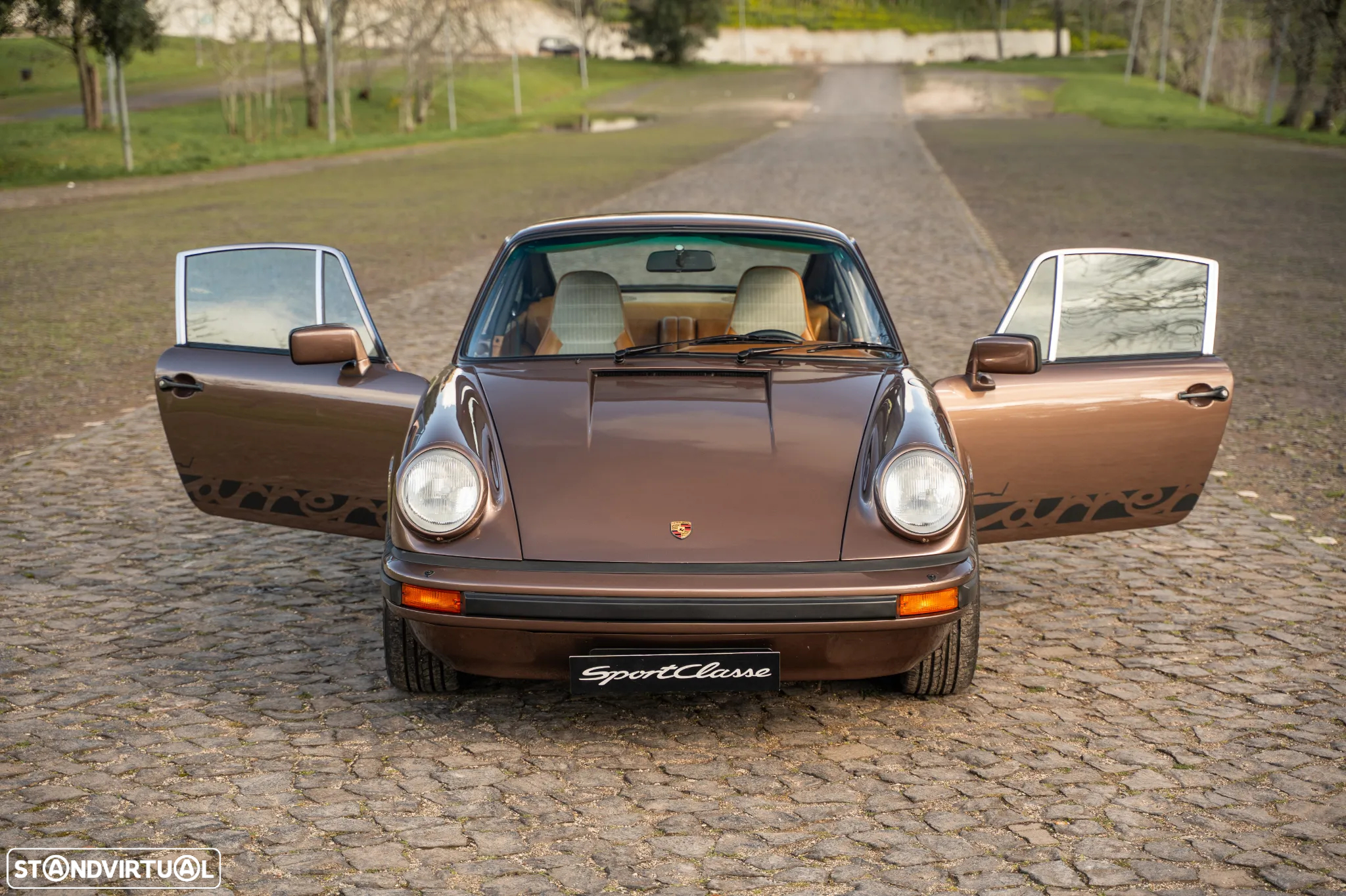 Porsche 911 Série G - 26