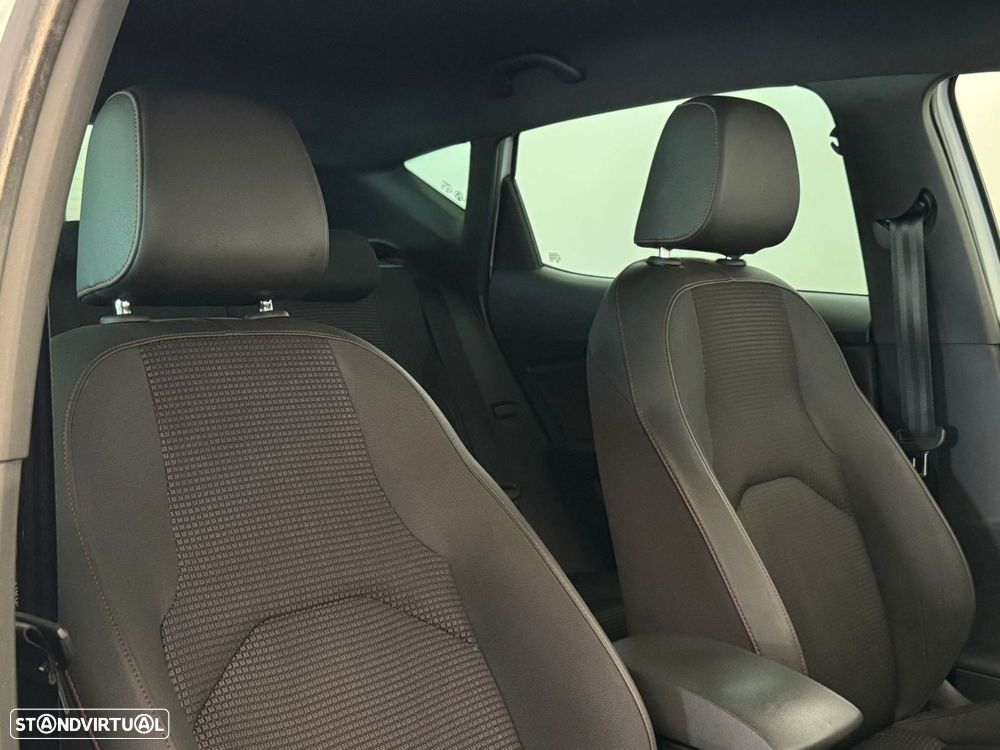 SEAT Leon 2.0 TDI FR S/S - 19