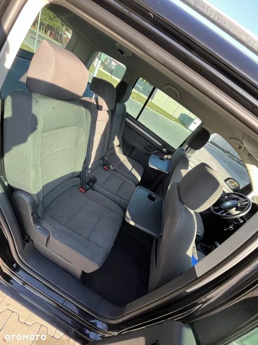 Volkswagen Touran 2.0 FSI Highline - 6