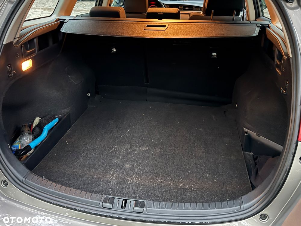 Toyota Auris 1.4 D-4D Active - 15