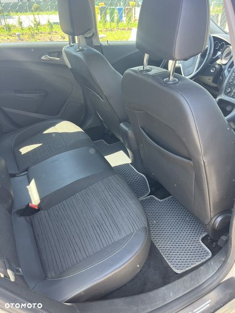 Opel Astra - 10