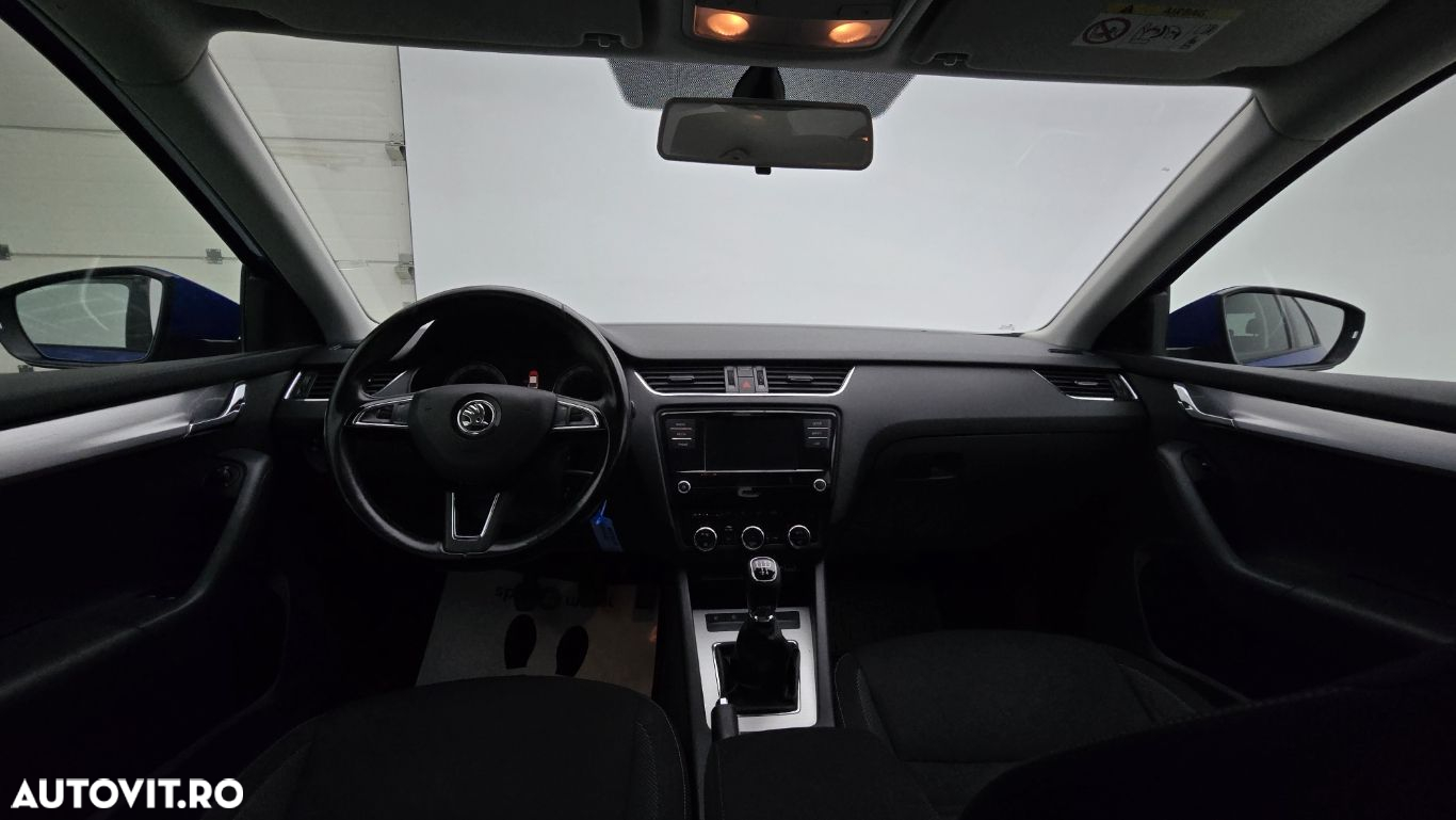 Skoda Octavia 1.6 TDI Ambition - 14