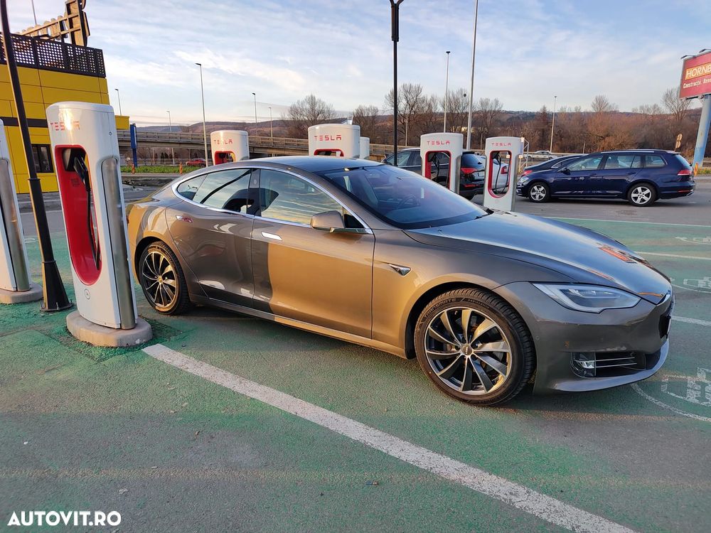 Tesla Model S 75 - 1