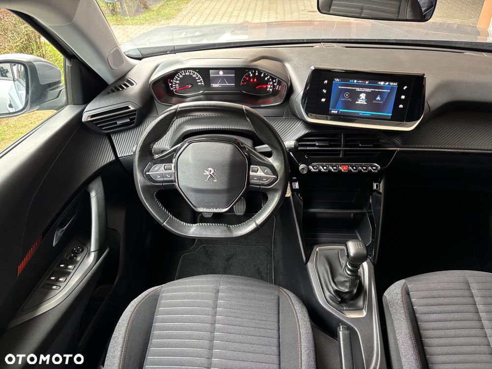 Peugeot 2008 - 30