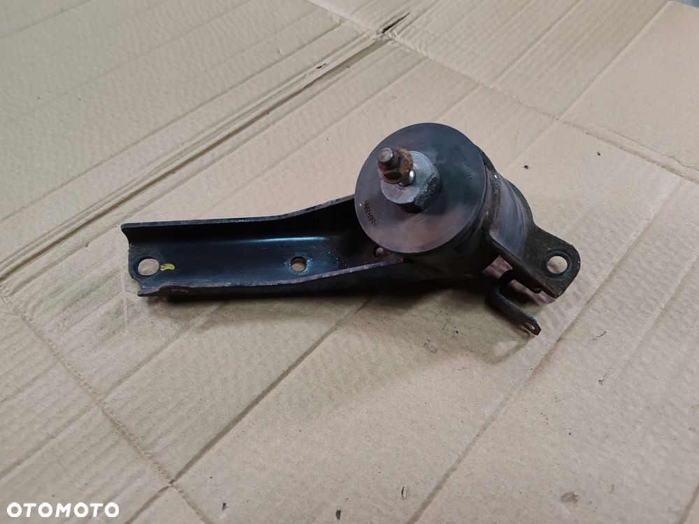 Łapa poduszka silnika prawa 1.2 Suzuki Swift MK7 10-16 - 1