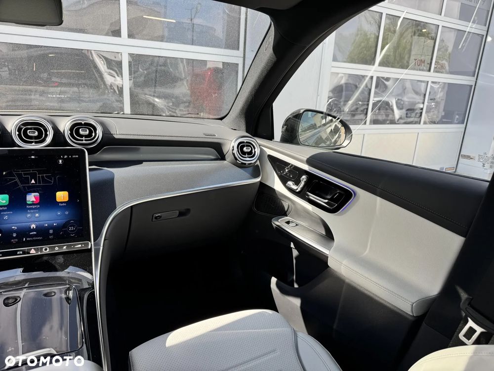 Mercedes-Benz GLC 220 d mHEV 4-Matic AMG Line - 16