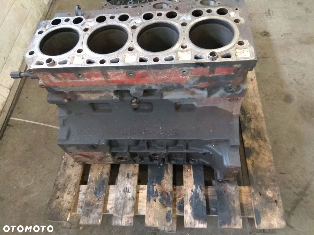 BLOK SILNIKA RENAULT DXI 5 180-EU V 11352642 - 3