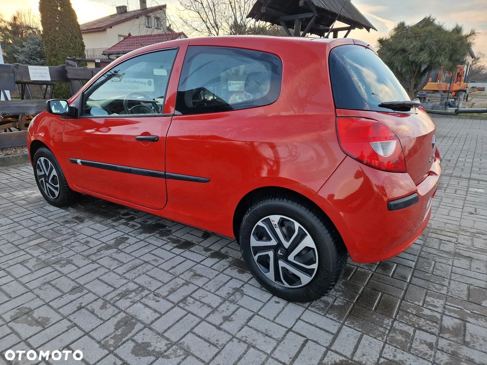 Renault Clio 1.2 16V Edition Dynamique - 2