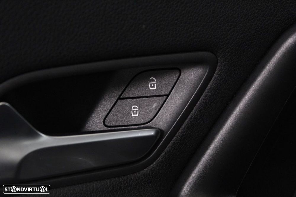 Mercedes-Benz A 180 d Style Plus Aut. - 22