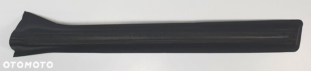 LISTWA OSŁONA SŁUPKA PRAWY PRZÓD OPEL ASTRA III H 13123711 - 1