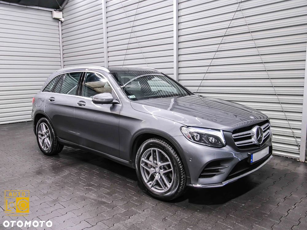 Mercedes-Benz GLC 250 4Matic 9G-TRONIC AMG Line - 6