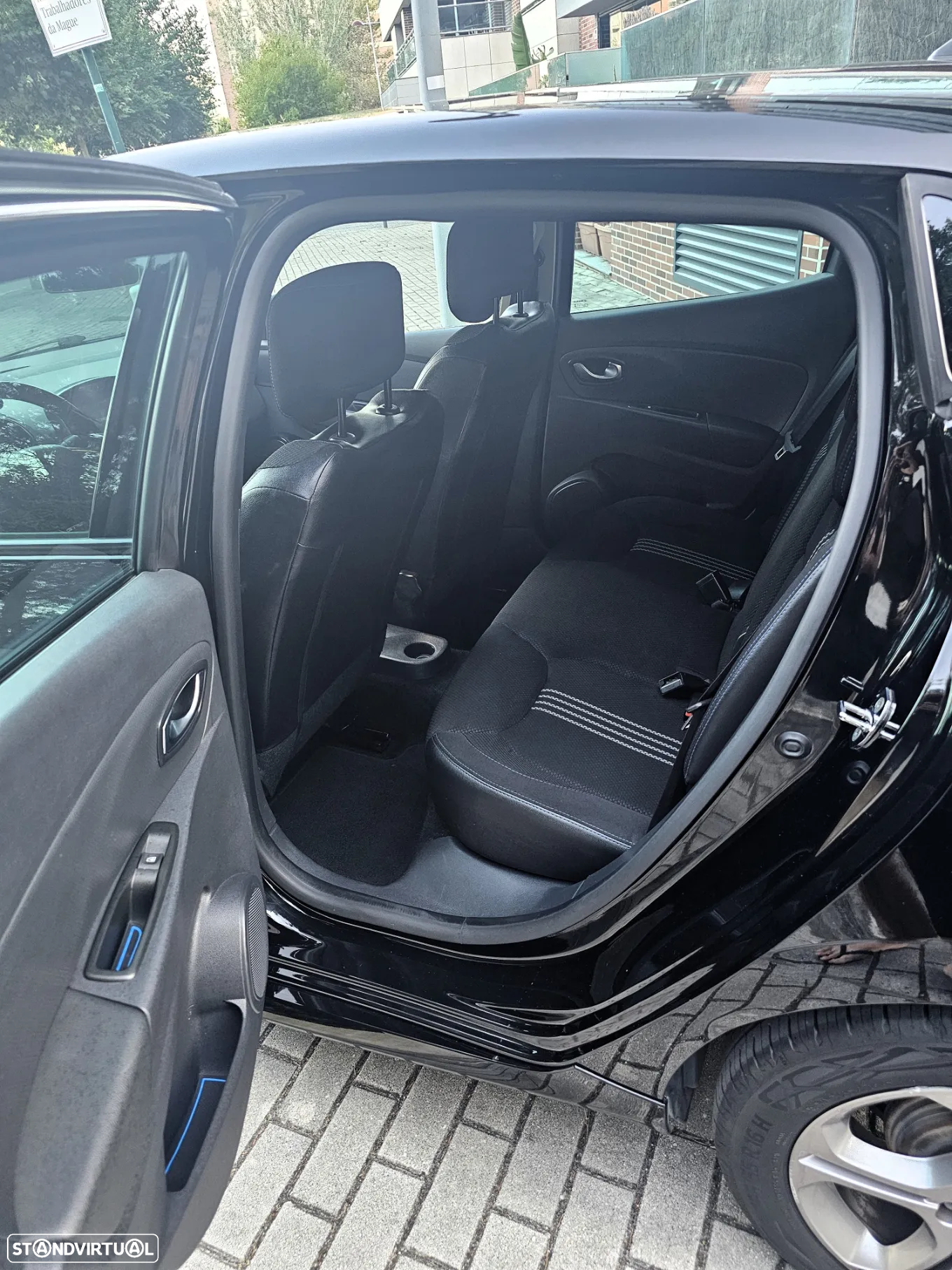 Renault Clio 0.9 TCe GT Line - 23