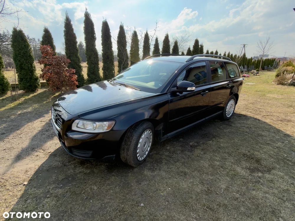 Volvo V50 - 1