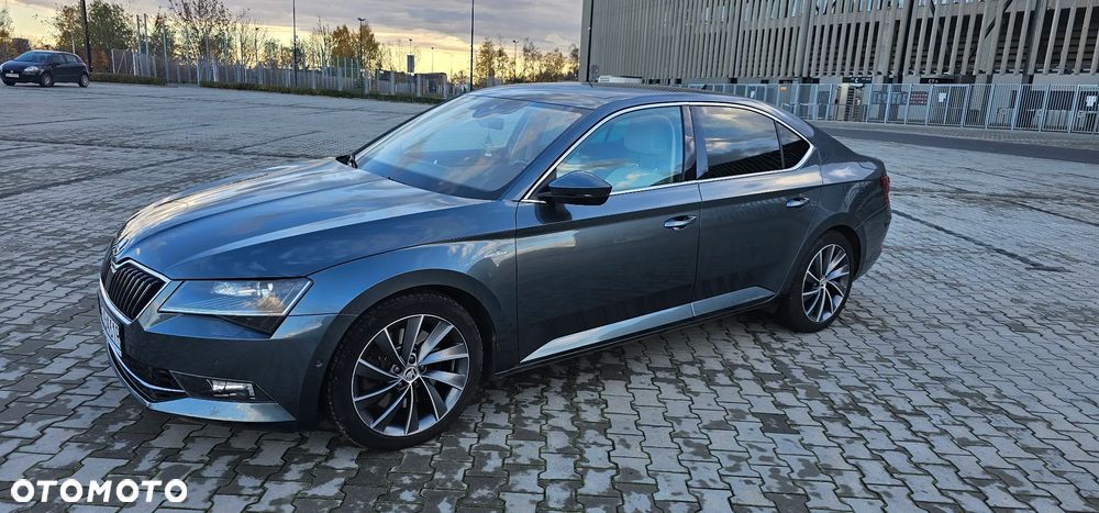 Skoda Superb 2.0 TSI 4x4 L&K DSG - 12