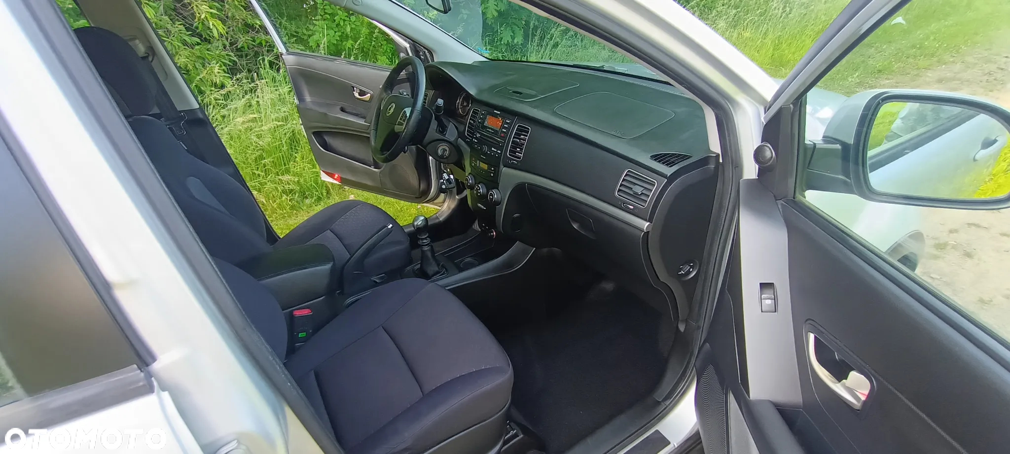SsangYong/KGM Korando 2.0 e-XDi Quartz 2WD - 15