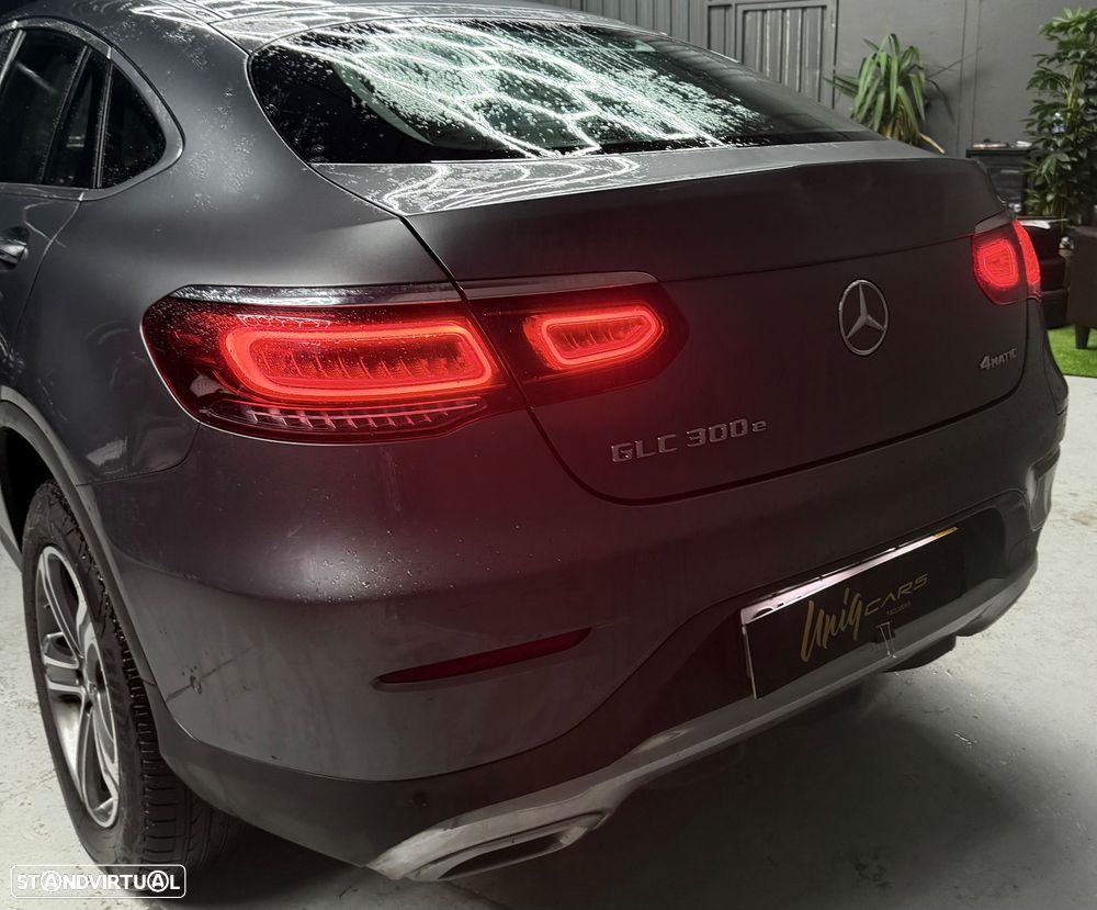 Mercedes-Benz GLC 300 e Coupe 4Matic 9G-TRONIC Avantgarde Advanced - 11