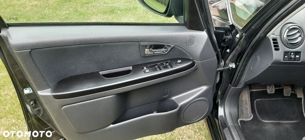 Fiat Sedici 1.6 16V 4x2 Emotion - 25