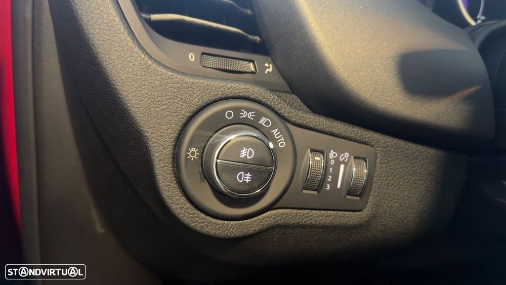 Fiat 500X 1.6 MJ Lounge J18 DCT S&S - 16