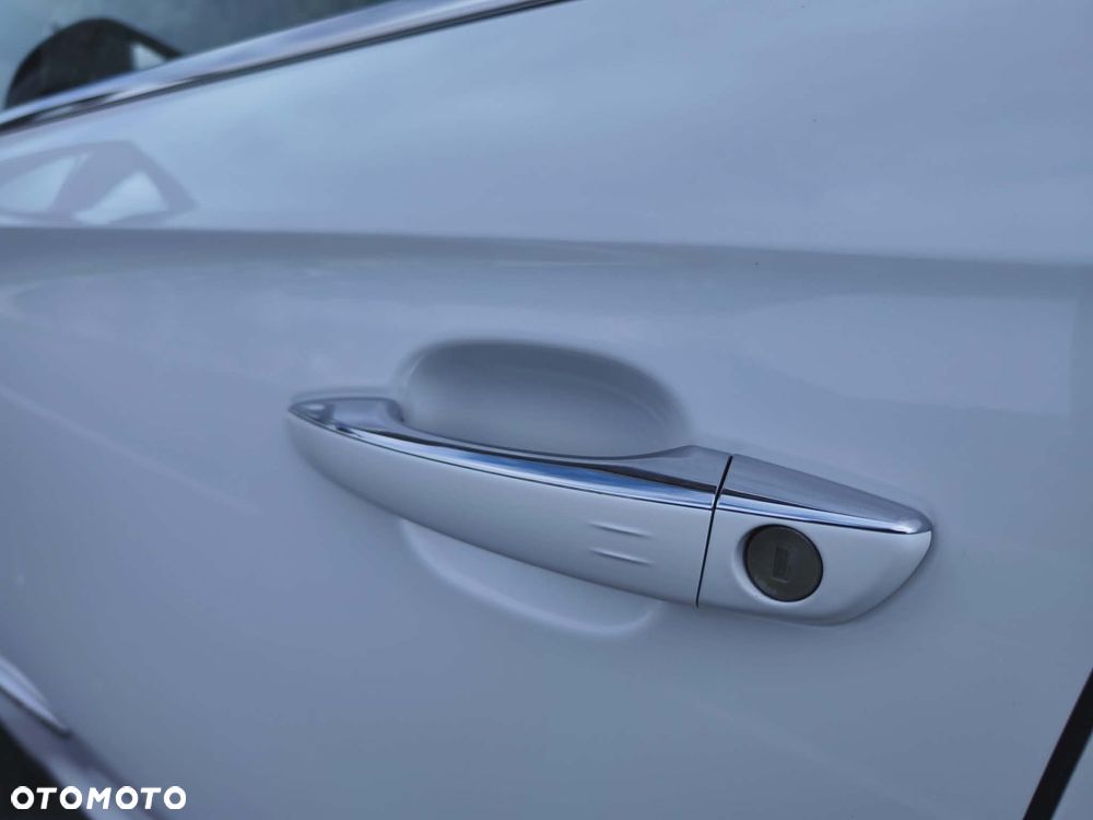 DS Automobiles DS 7 Crossback 2.0 BlueHDi Performance Line + - 22