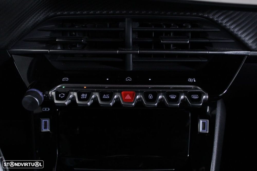 Peugeot 2008 1.2 Hybrid Allure e-DCS6 - 29