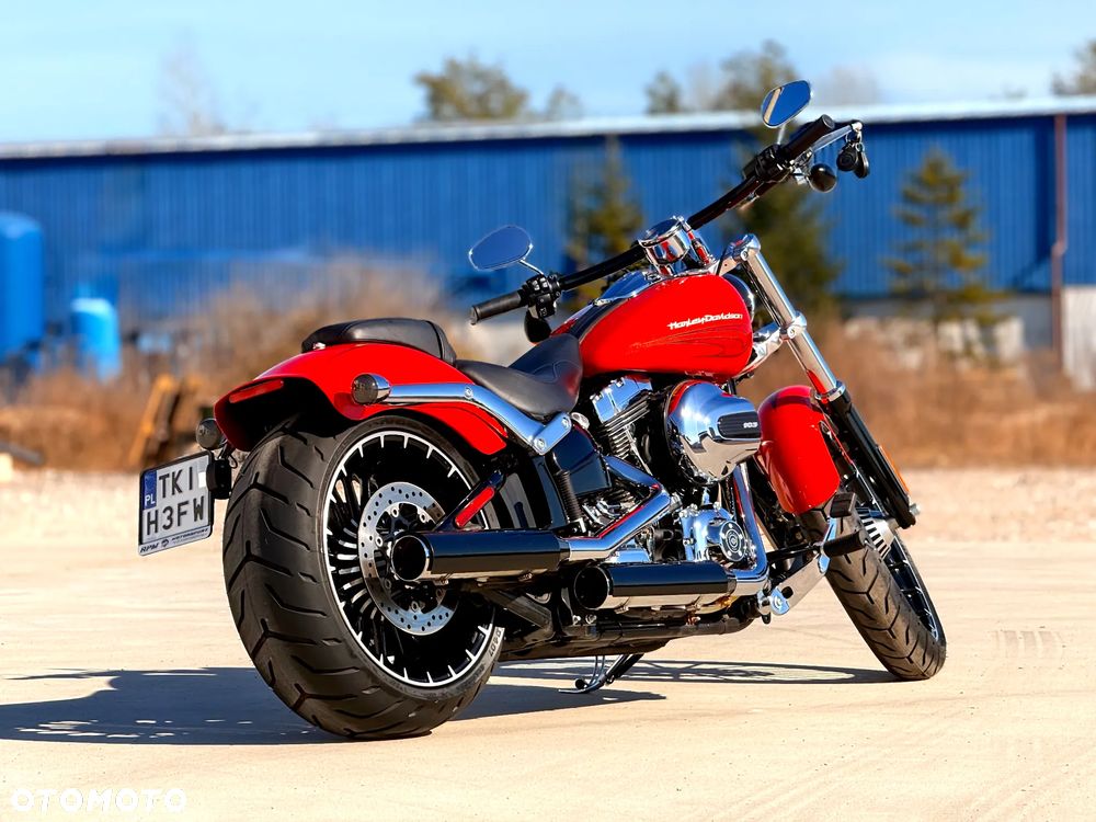 Harley-Davidson FXSB Breakout - 3