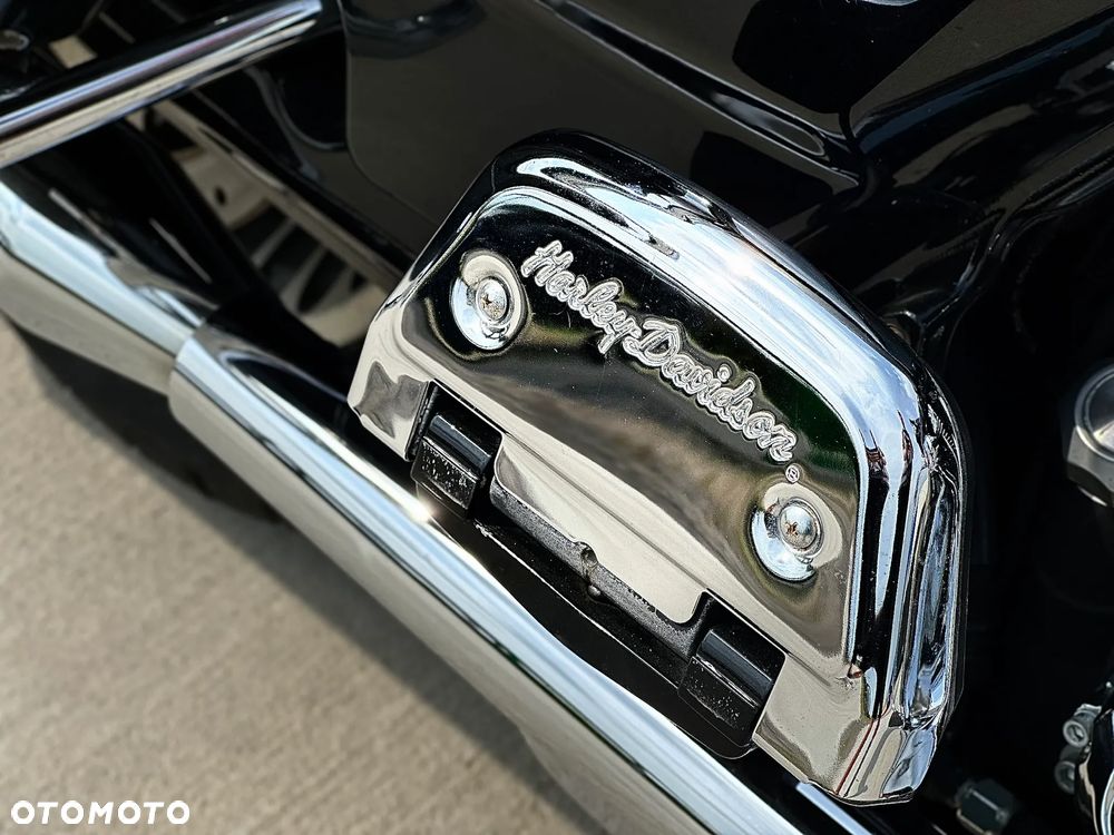 Harley-Davidson FLHS Electra Glide - 15