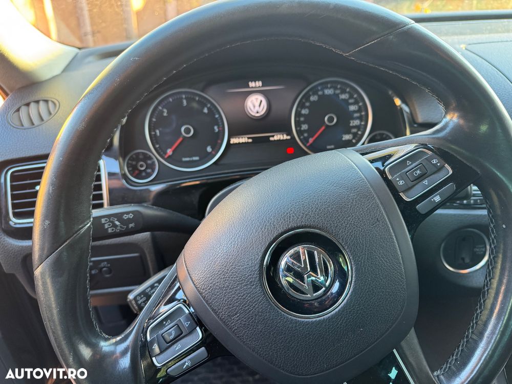 Volkswagen Touareg 3.0 V6 TDI BMT - 5
