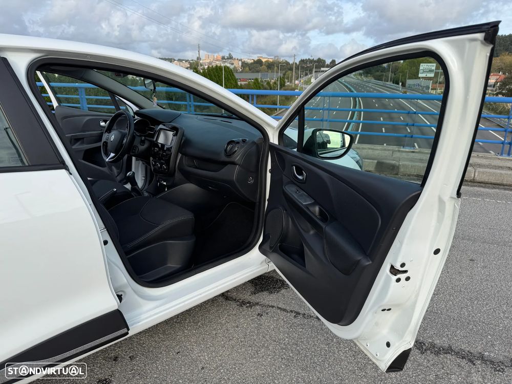 Renault Clio 1.5 dCi Comfort - 21