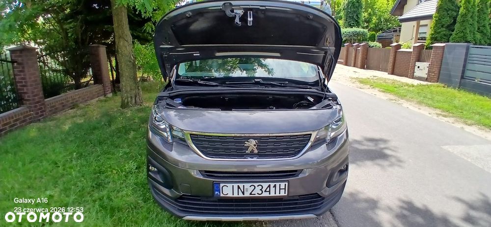 Peugeot Rifter - 8