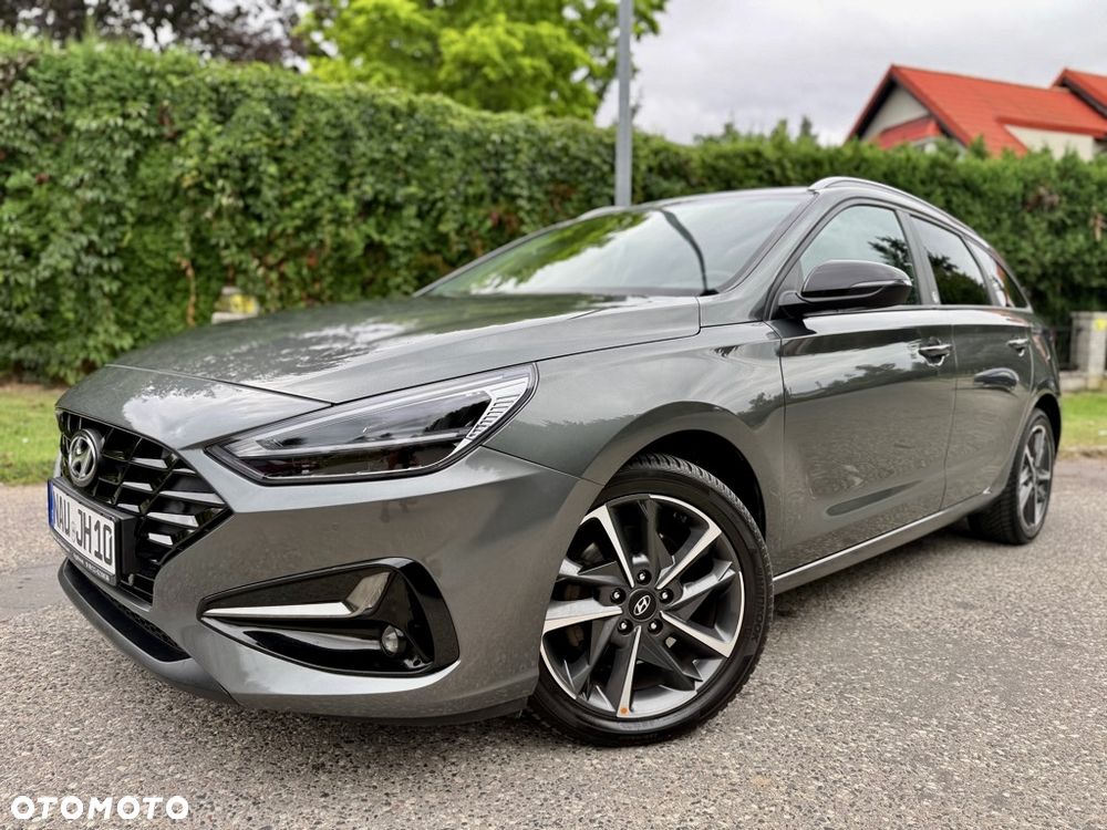 Hyundai i30 1.6 CRDI 48V-Hybrid DCT EDITION 30+ - 3