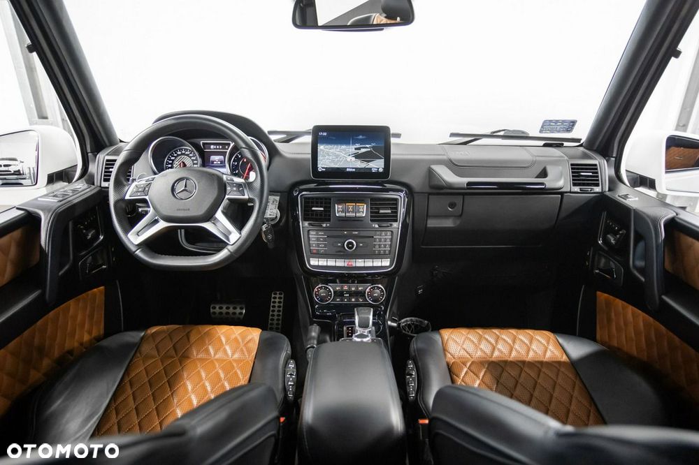 Mercedes-Benz Klasa G AMG 63 AMG SPEEDSHIFT 7G-TRONIC - 24