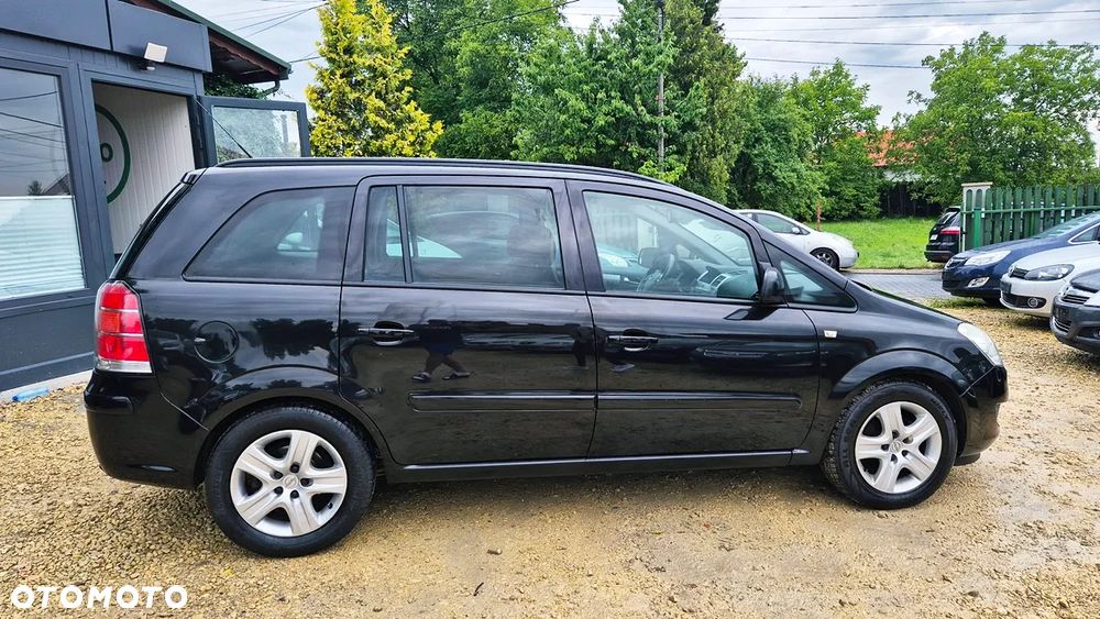 Opel Zafira 1.6 Cosmo EU5 - 11