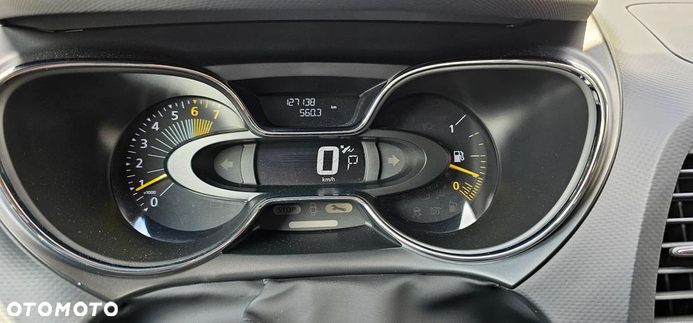 Renault Captur TCe 120 EDC Helly Hansen - 20