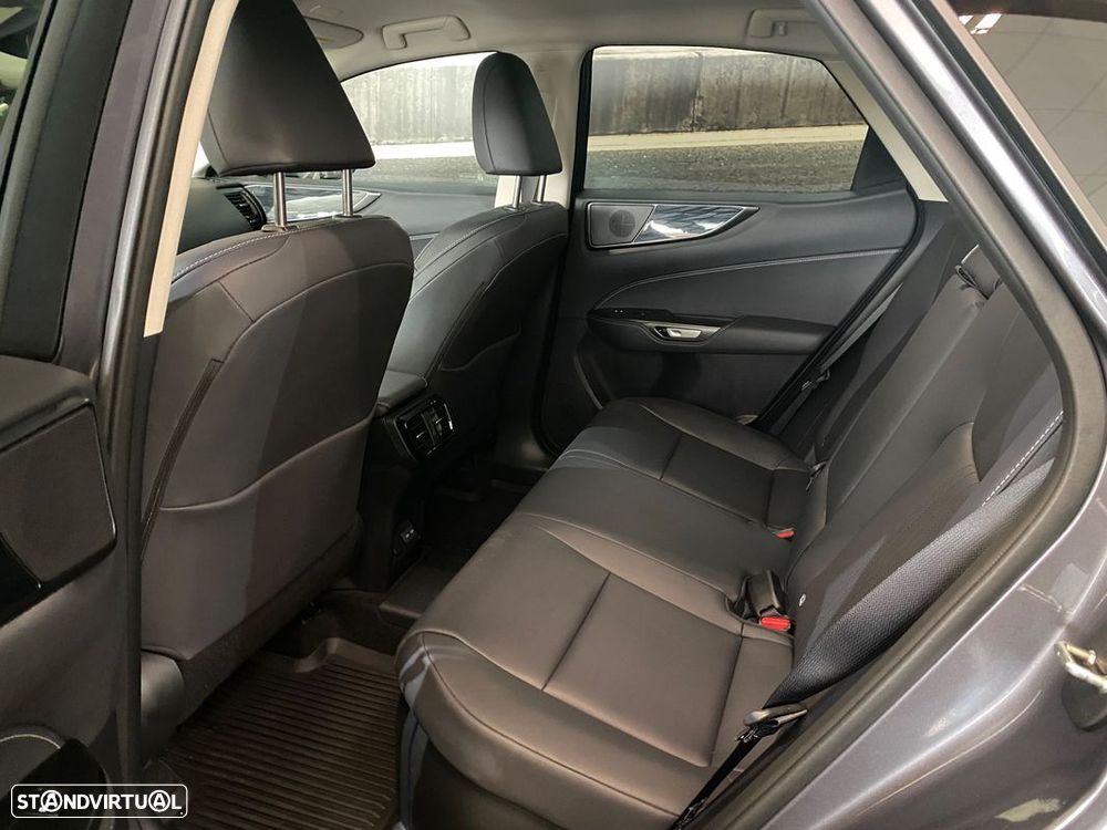 Lexus NX 450h+ Executive+ - 11