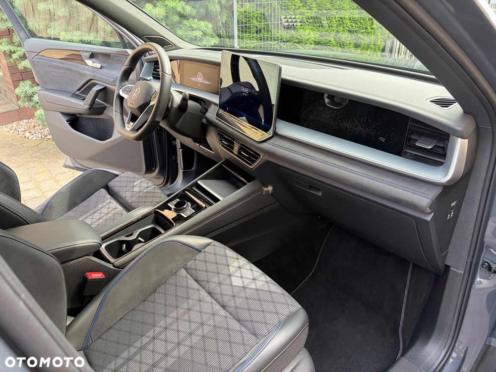 Volkswagen Tayron 2.0 TDI SCR 4Mot R-Line Plus DSG - 16