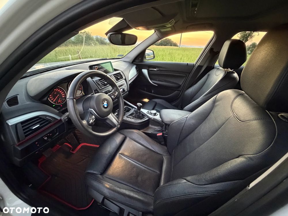 BMW Seria 1 120d Sport Line - 16