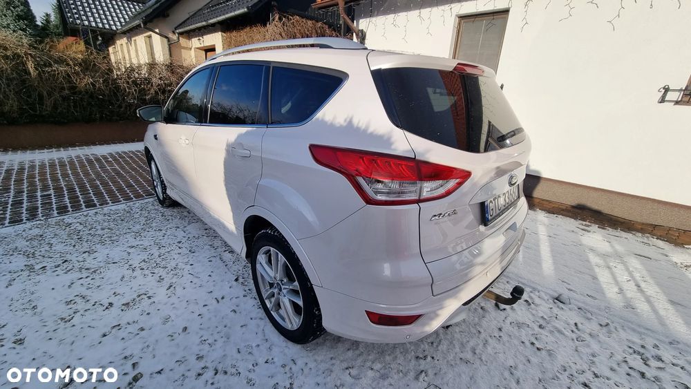 Ford Kuga 2.0 TDCi 4WD Titanium - 4