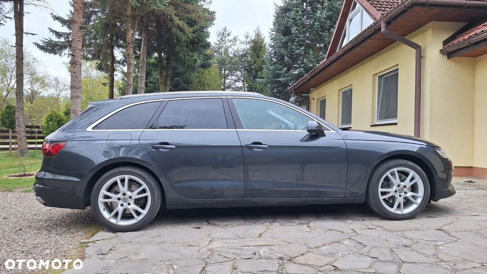 Audi A4 Avant - 4