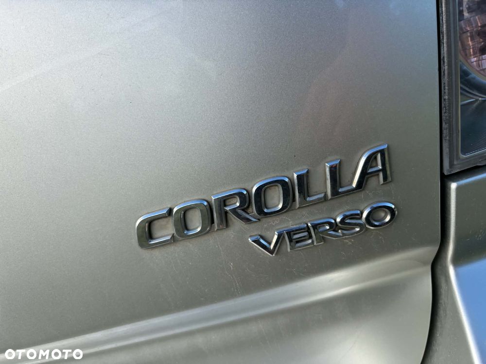 Toyota Corolla Verso - 6