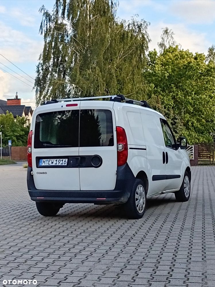 Opel Combo - 23