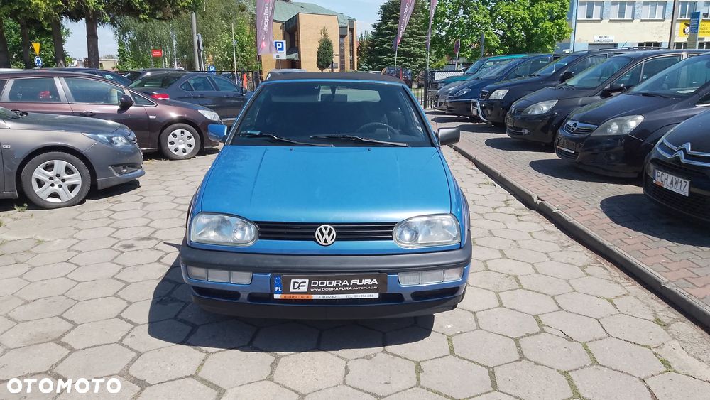 Volkswagen Golf 1.8 CL - 17