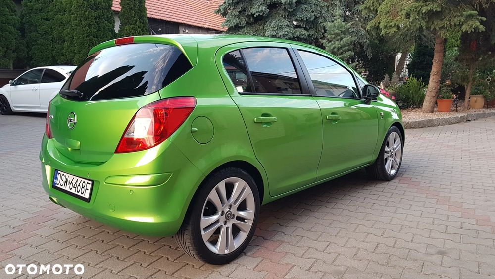 Opel Corsa 1.4 16V Enjoy - 30
